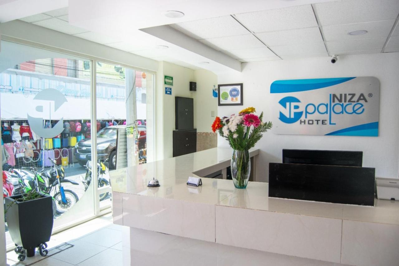 Hotel Niza Zona Piel Leon Exterior photo